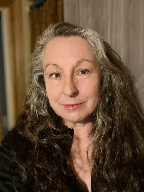 Dr. Mary De Longis